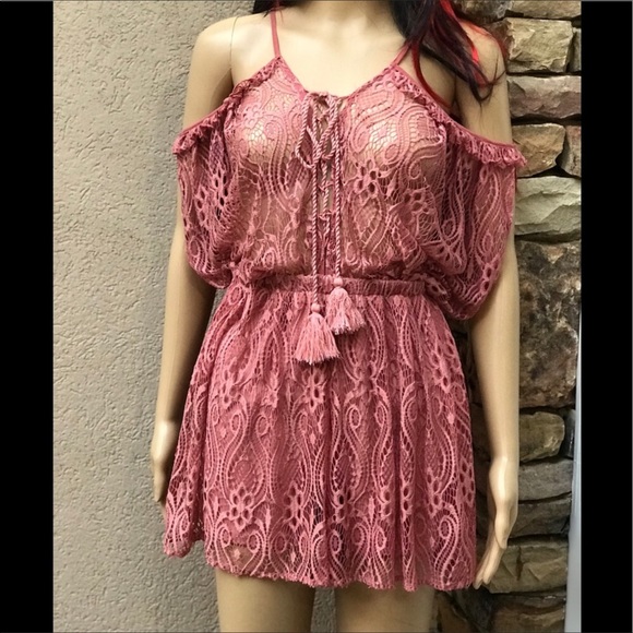 One the land lacy dusty rose romper size   medium - Picture 8 of 8
